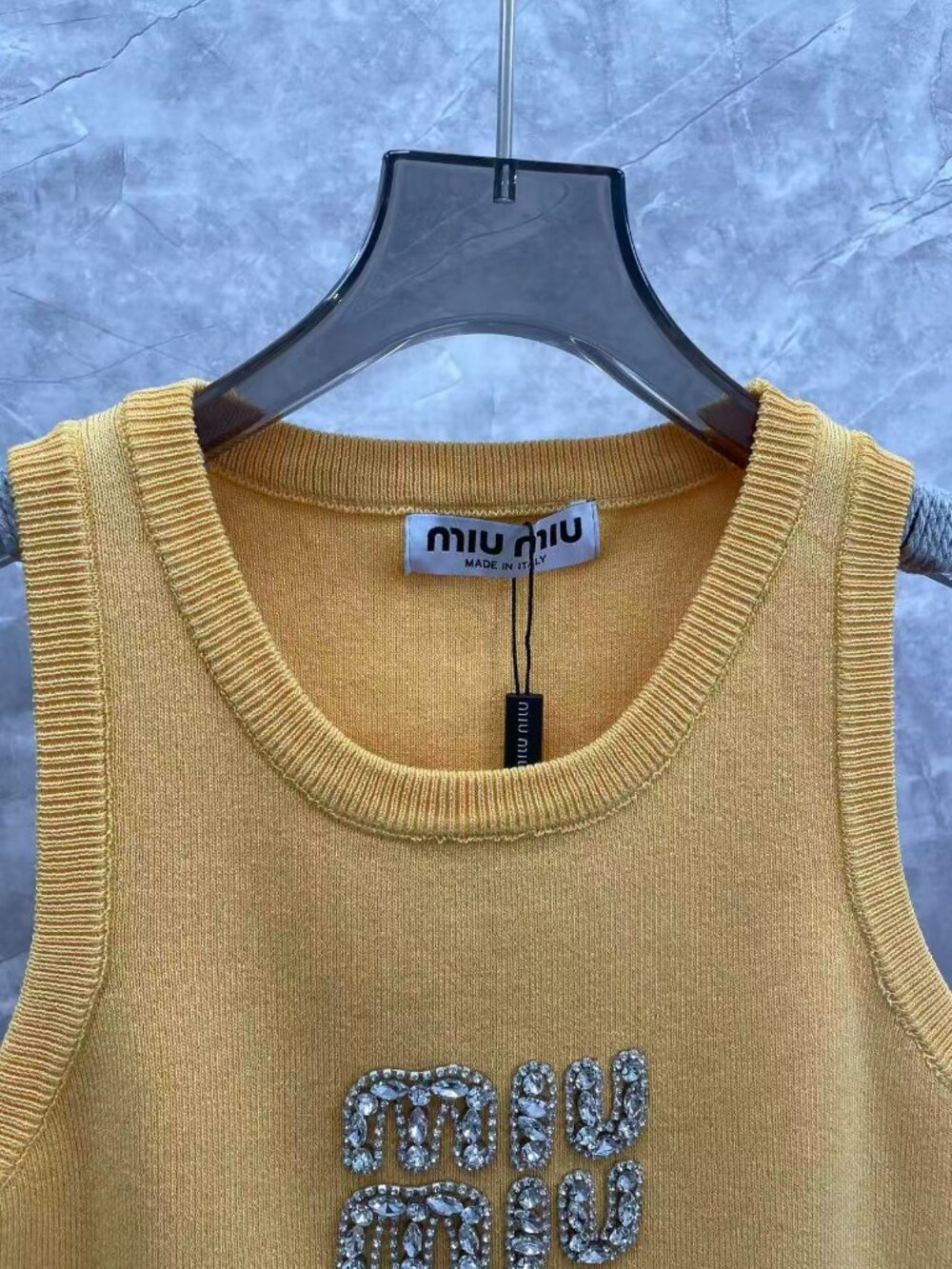 Miu Miu New Vest - Picture 2 of 6